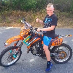 Meet your Posher, Damien